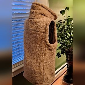 Calvin Klein Performance reversible vest, Women's Medium